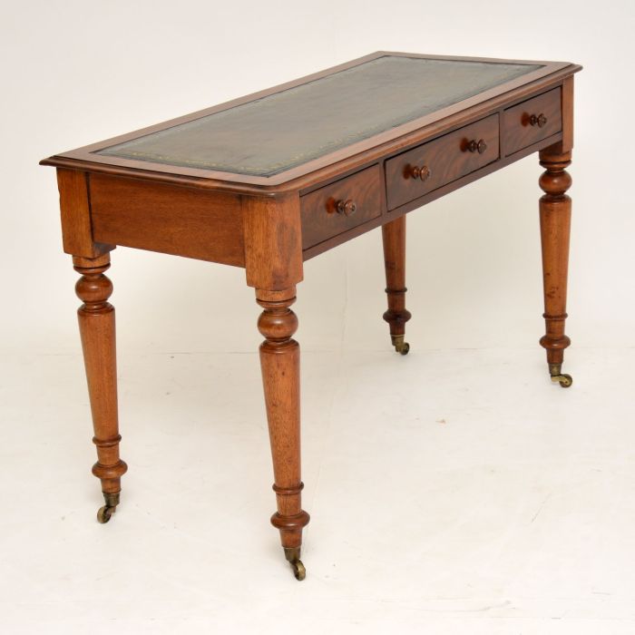 Antique Writing Walnut Desk For Sale at 1stDibs Antique Writing Walnut Desk For Sale at 1stDibs